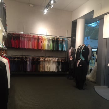 American Commodore Tuxedo - Interior - Formal Wear Near Me - Strongsville, Ohio American Commodore Tuxedo - Interior - Formal Wear Near Me - Strongsville, Ohio