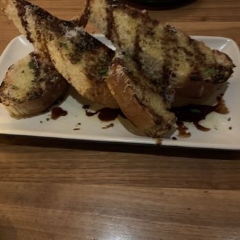 North Italia - Grilled bread & oil - Italian Near Me - Dunwoody, Georgia