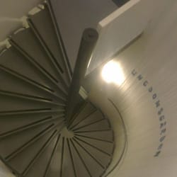 Musik- Och Kulturskolan Sandels - Kierreportaat Uncaniin eli Ungdomsgårdeniin (Nuorisotilana iltaisin).