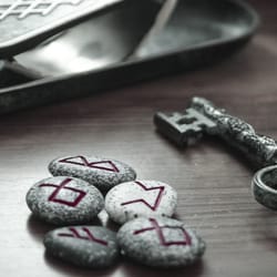 Mystery Rooms - MysteryRooms Live Escape Game