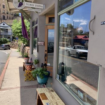 Vino Zona - Front area - Wine Tasting Room Near Me - Jerome, Arizona