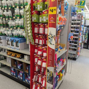 Dollarama - 3M Command - Discount Store Near Me - Whitby, Ontario
