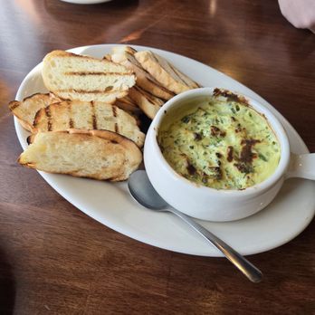 St. Francis Brewery - Artichoke dip - Brewpubs Near Me - Saint Francis, Wisconsin St. Francis Brewery - Artichoke dip - Brewpubs Near Me - Saint Francis, Wisconsin