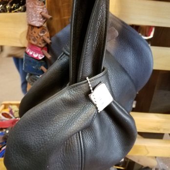 K Bellum Leather - Wristlet I purchased. - Fashion Near Me - Nashville, Indiana K Bellum Leather - Wristlet I purchased. - Fashion Near Me - Nashville, Indiana