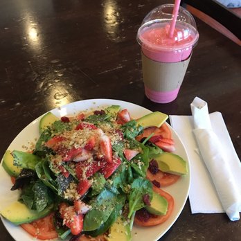 Spero Spera - Salad and strawberry banana smoothie - Coffee & Tea Near Me - Honolulu, Hawaii Spero Spera - Salad and strawberry banana smoothie - Coffee & Tea Near Me - Honolulu, Hawaii