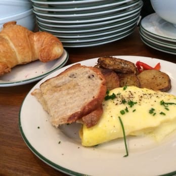 sam a.m - Omelette Du Jour (Cream Spinach) - Cafes Near Me - Jersey City, New Jersey sam a.m - Omelette Du Jour (Cream Spinach) - Cafes Near Me - Jersey City, New Jersey