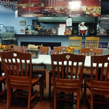 Izzy's NY Pizza - Pizza Near Me - Lilburn, Georgia