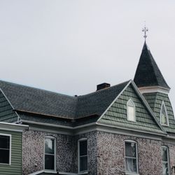 Hickory Roofing & Construction - Roof Replacement