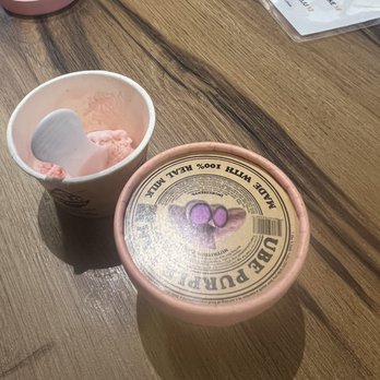 Neko Ramen - Strawberry and Ube ice cream cup - Japanese Near Me - Las Vegas, Nevada Neko Ramen - Strawberry and Ube ice cream cup - Japanese Near Me - Las Vegas, Nevada