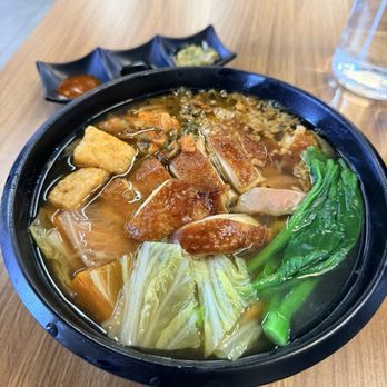Nandao Rice & Noodle - Soy chicken noodle soup - Pan Asian Near Me - Monterey Park, California Nandao Rice & Noodle - Soy chicken noodle soup - Pan Asian Near Me - Monterey Park, California