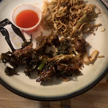 Panda Express - This is what i got when I went through the drive through.  Black Pepper Angus beef with broccoli and Chow Mein - Chinese Near Me - Laughlin, Nevada