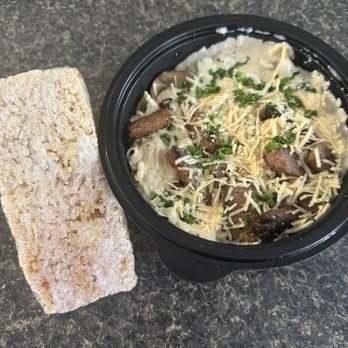 Noodles and Company - Rice Crispy and steak stroganoff - Salad Near Me - Columbia, Maryland Noodles and Company - Rice Crispy and steak stroganoff - Salad Near Me - Columbia, Maryland