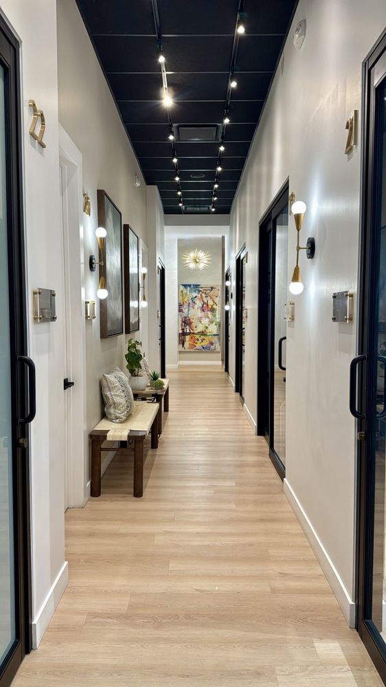 Dazed & Pampered Logo