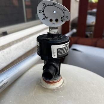 Origin Solar - Broken pool gauge - Solar Installation Near Me - Roseville, California Origin Solar - Broken pool gauge - Solar Installation Near Me - Roseville, California