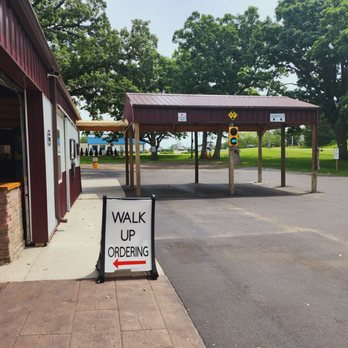 Smokin' Coop BBQ Pit - Barbeque Near Me - Belvidere, Illinois Smokin' Coop BBQ Pit - Barbeque Near Me - Belvidere, Illinois