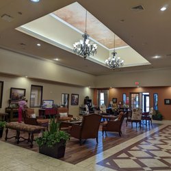 The Hillcrest of North Dallas - Don't let the Lovely entry fool you