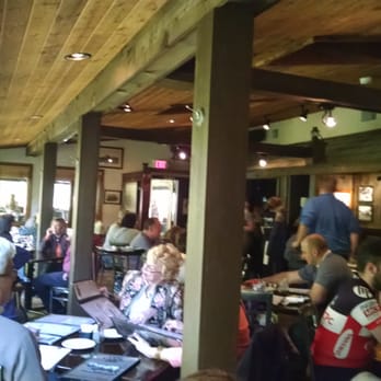 Log Cabin Inn - Back dining room - American Near Me - Harmony, Pennsylvania