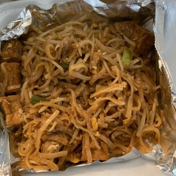 Chilli Thai - Pad Thai - Thai Near Me - Carrollton, Texas