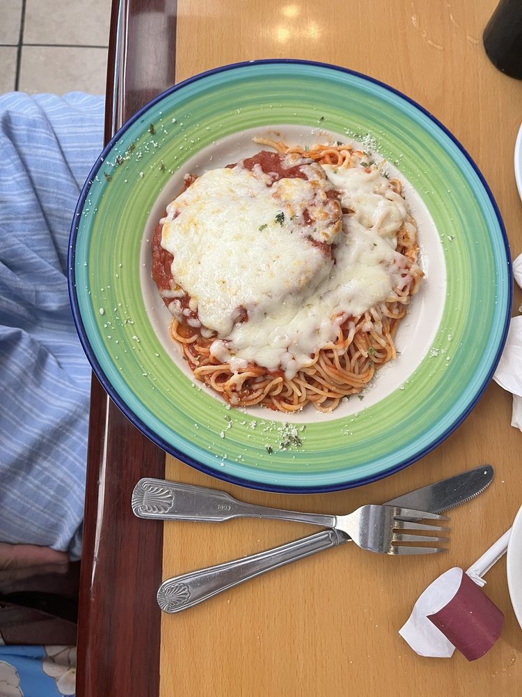 Napoli’s Italian Bistro Logo