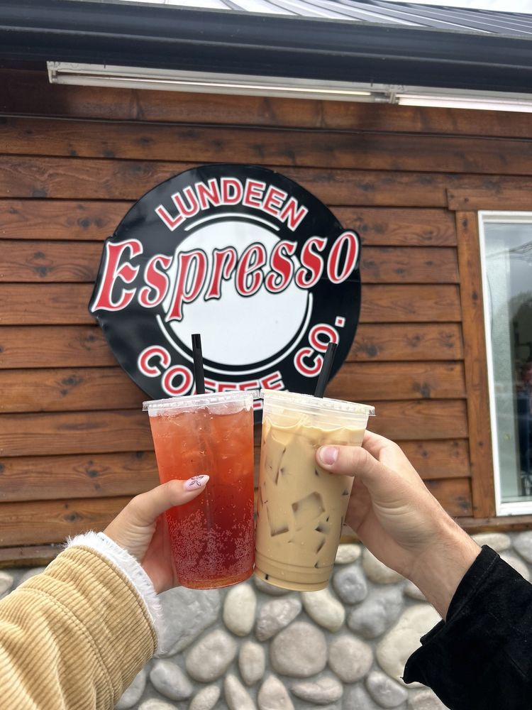 Lundeen Coffee Co Logo