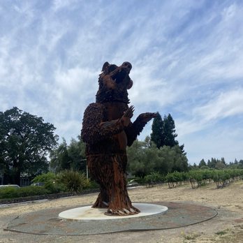 St. Anne's Crossing - The Bear! - Wineries Near Me - Kenwood, California St. Anne's Crossing - The Bear! - Wineries Near Me - Kenwood, California