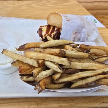 BB's Crispy Chicken - Sandwiches Near Me - Cary, North Carolina BB's Crispy Chicken - Sandwiches Near Me - Cary, North Carolina