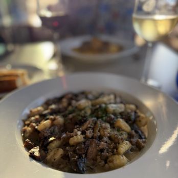 Simply Capri - Gnocchi with sausage - Italian Near Me - Winter Garden, Florida Simply Capri - Gnocchi with sausage - Italian Near Me - Winter Garden, Florida