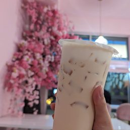 Rose milk tea Rose milk tea