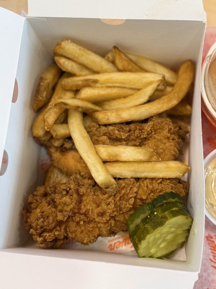 Food from Haven Hot Chicken