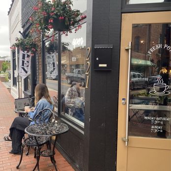 Fresh Pots - Coffee & Tea Near Me - Greenwood, Indiana