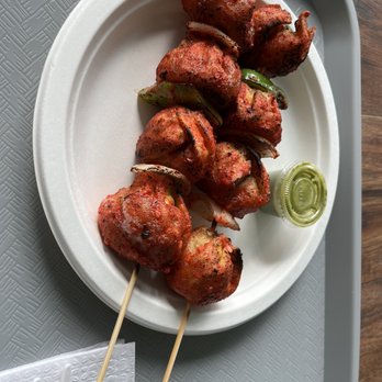 Momo Crave - Tandoori Momo - Himalayan/Nepalese Near Me - Woodside, New York Momo Crave - Tandoori Momo - Himalayan/Nepalese Near Me - Woodside, New York