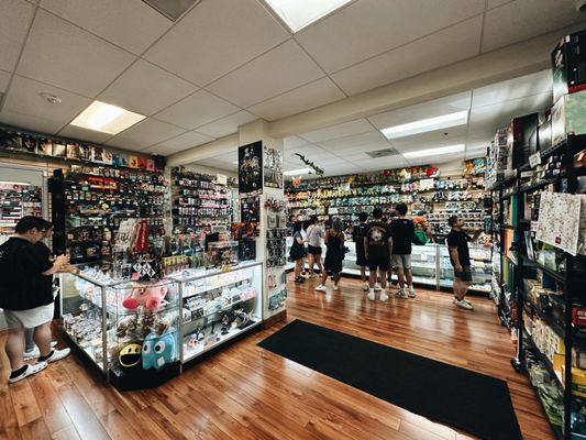 888 Collectibles by null