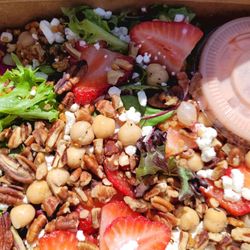 Baygreens - Strawberry Salad $14.50