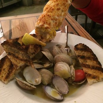 Salt Cracker Fish Camp - Seafood Near Me - Clearwater, Florida