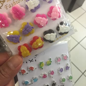 Diamond Beauty & Barber Supply - 1.49 - Cosmetics & Beauty Supply Near Me - Chesapeake, Virginia Diamond Beauty & Barber Supply - 1.49 - Cosmetics & Beauty Supply Near Me - Chesapeake, Virginia