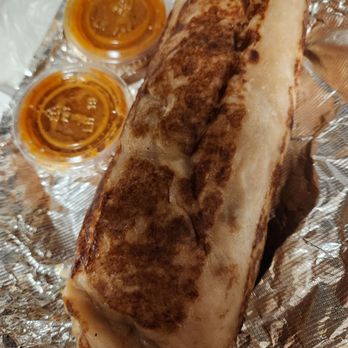 Tacos y Mariscos Michoacan - Burrito de Pastor - Mexican Near Me