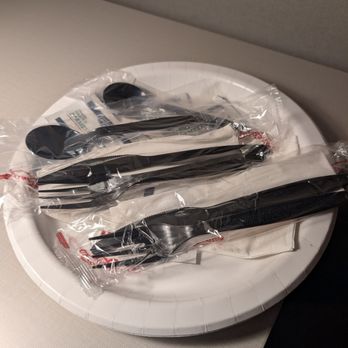 Giordano's - Plates and utensils for takeout - Pizza Near Me - Chicago, Illinois Giordano's - Plates and utensils for takeout - Pizza Near Me - Chicago, Illinois