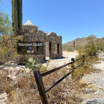 South Mountain Park - A view of South Mountain's Scorpion Gulch with the app, Avem. - Parks Near Me - Phoenix, Arizona South Mountain Park - A view of South Mountain's Scorpion Gulch with the app, Avem. - Parks Near Me - Phoenix, Arizona
