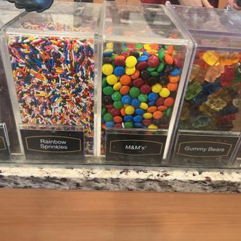 Cold Stone Creamery - Toppings - Ice Cream & Frozen Yogurt Near Me - Hanford, California Cold Stone Creamery - Toppings - Ice Cream & Frozen Yogurt Near Me - Hanford, California