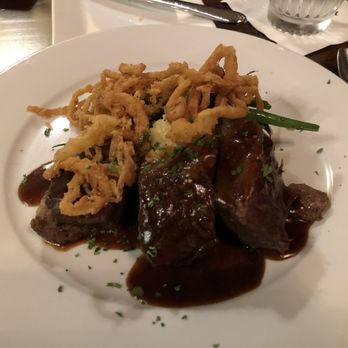 82 Queen - Braised Beef Short Rib - Southern Near Me - Charleston, South Carolina