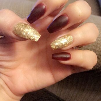 Fantasy Nail - Nail Salons Near Me - Huntsville, Texas