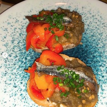 Madrina Bar y Tapas - Tapas Bars Near Me - Toronto, Ontario Madrina Bar y Tapas - Tapas Bars Near Me - Toronto, Ontario