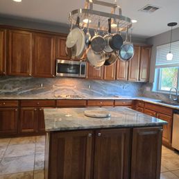 New granite that makes the kitchen look so much better TINTAS did a great job New granite that makes the kitchen look so much better TINTAS did a great job
