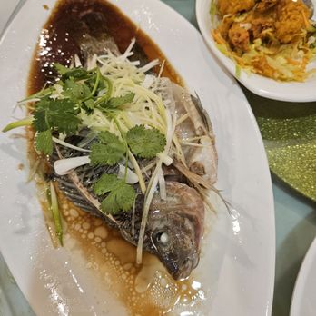 Golden Seafood Restaurant - Seafood Near Me - Vancouver, British Columbia