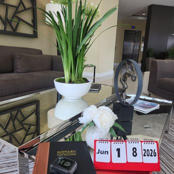 The Jordan Notary Public - Seller's closing signing table views. - Notaries Near Me The Jordan Notary Public - Seller's closing signing table views. - Notaries Near Me