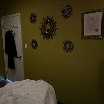 Life Touch Massage - Wall decor - Massage Therapy Near Me - Birmingham, Alabama Life Touch Massage - Wall decor - Massage Therapy Near Me - Birmingham, Alabama