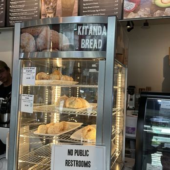 Kitanda Espresso & Acai - Coffee & Tea Near Me - Seattle, Washington
