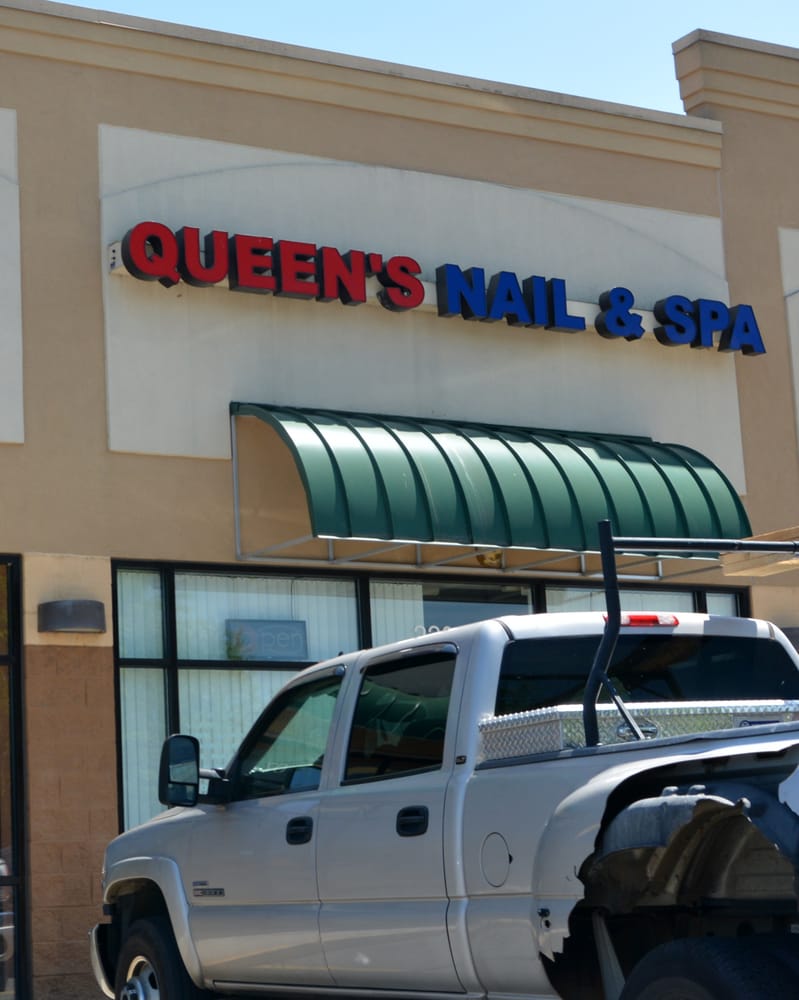 QUEEN’S NAIL & SPA Updated September 2024 223 Cooper Creek Dr
