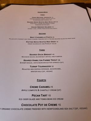 Le Caveau by null