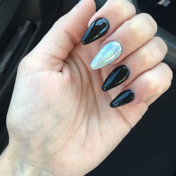 Nail Status - set of acrylic nails done by Nail Status  (04/26/19) - Nail Salons Near Me - Yukon, Oklahoma